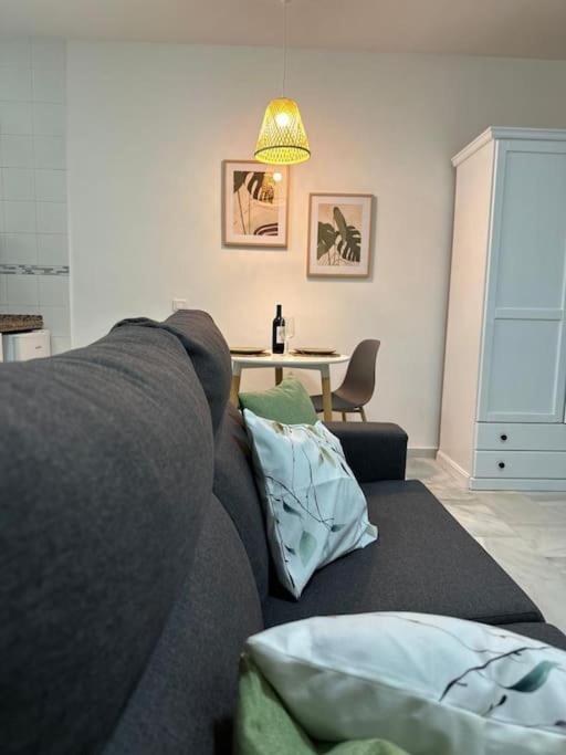 טורמולינוס Precioso Estudio Junto Al Mar, Apartamentos Don Diego En La Carihuela מראה חיצוני תמונה